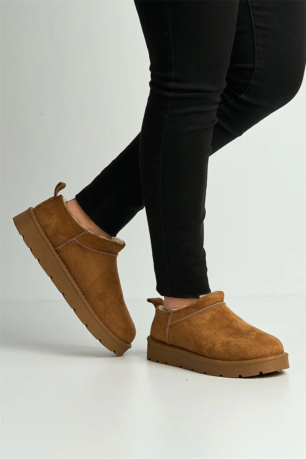 Adeline Low Cut Flatform Faux Fur Ankle Boots in Camel