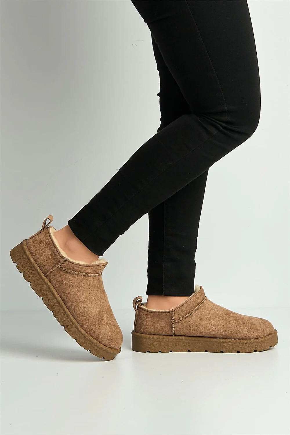 Adeline Low Cut Flatform Faux Fur Ankle Boots in Mocha - Image 2