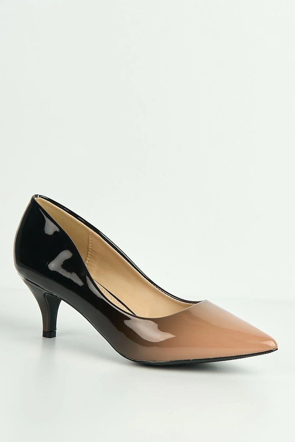 Alania 2 Tone Low Heel Court Shoe in Nude - Image 4