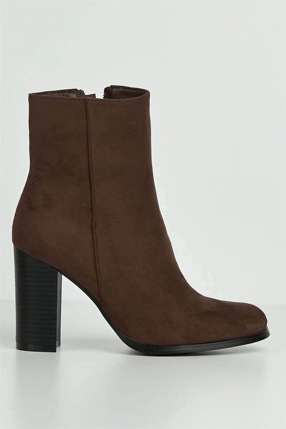 Alathea Round Toe Block Heel Ankle Boots in Chocolate - Image 5