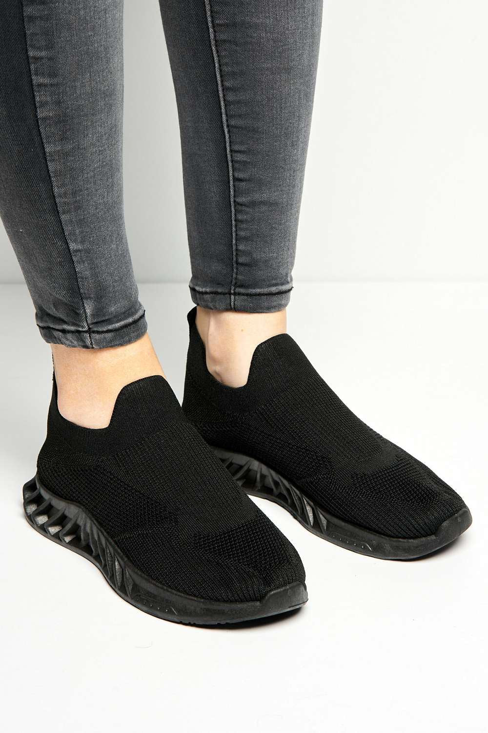 Alison Slip On Trainers in Black - Image 3