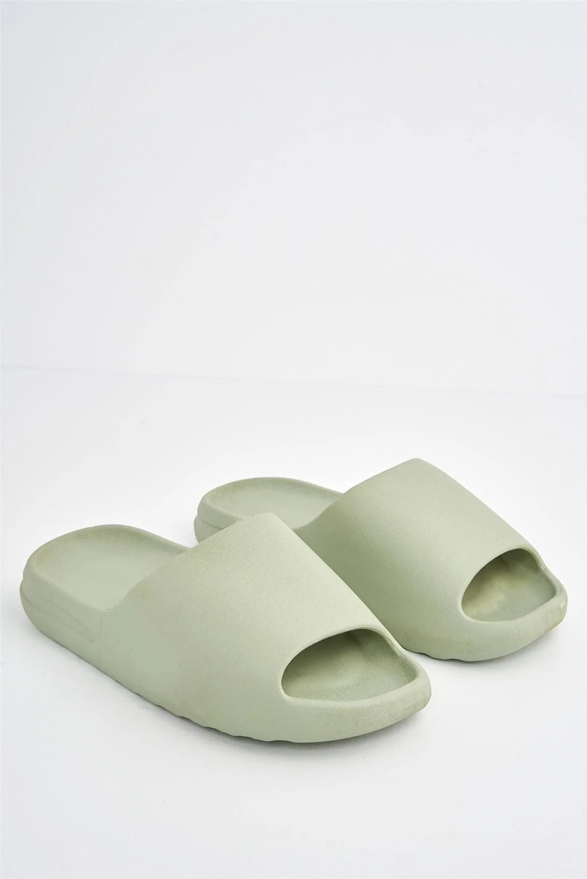 Aneeta Rubber Slider in Khaki - Image 4