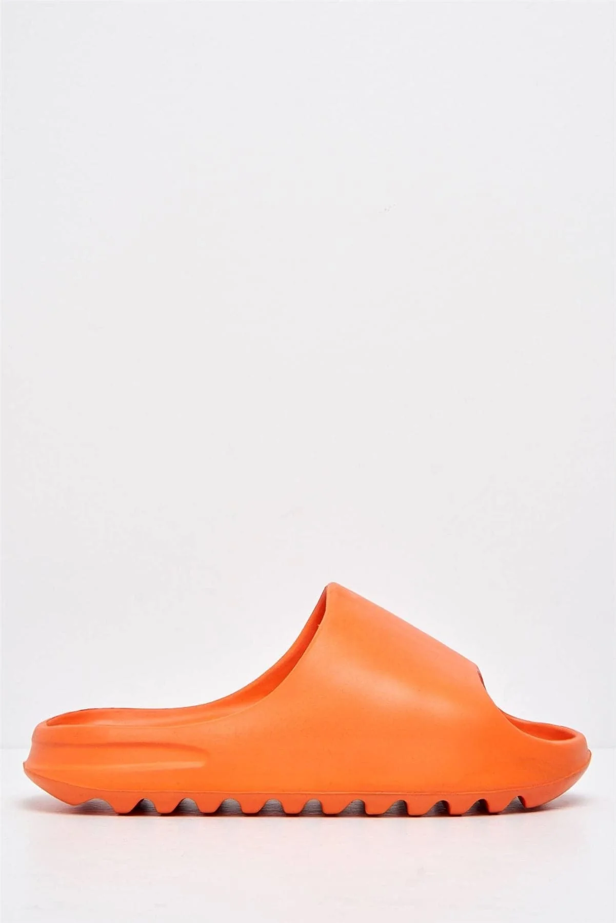 Aneeta Rubber Slider in Orange - Image 5