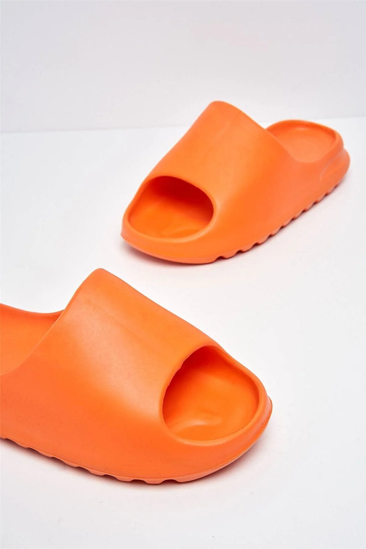 Aneeta Rubber Slider in Orange - Image 6