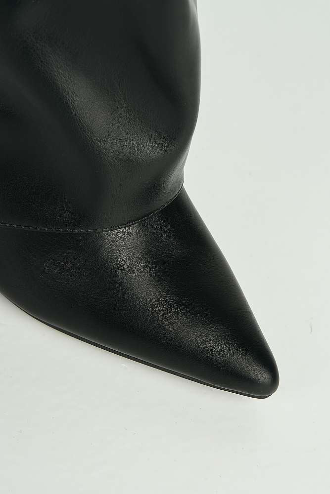 Ayma Knee High Block Heel Gold Trim Buckle Collar Boot in Black Matt - Image 5