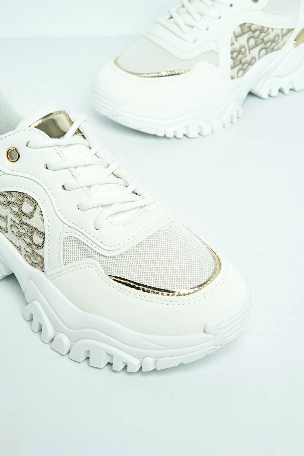 Castelo Knit & Text Detail Chunky Trainer in White - Image 6