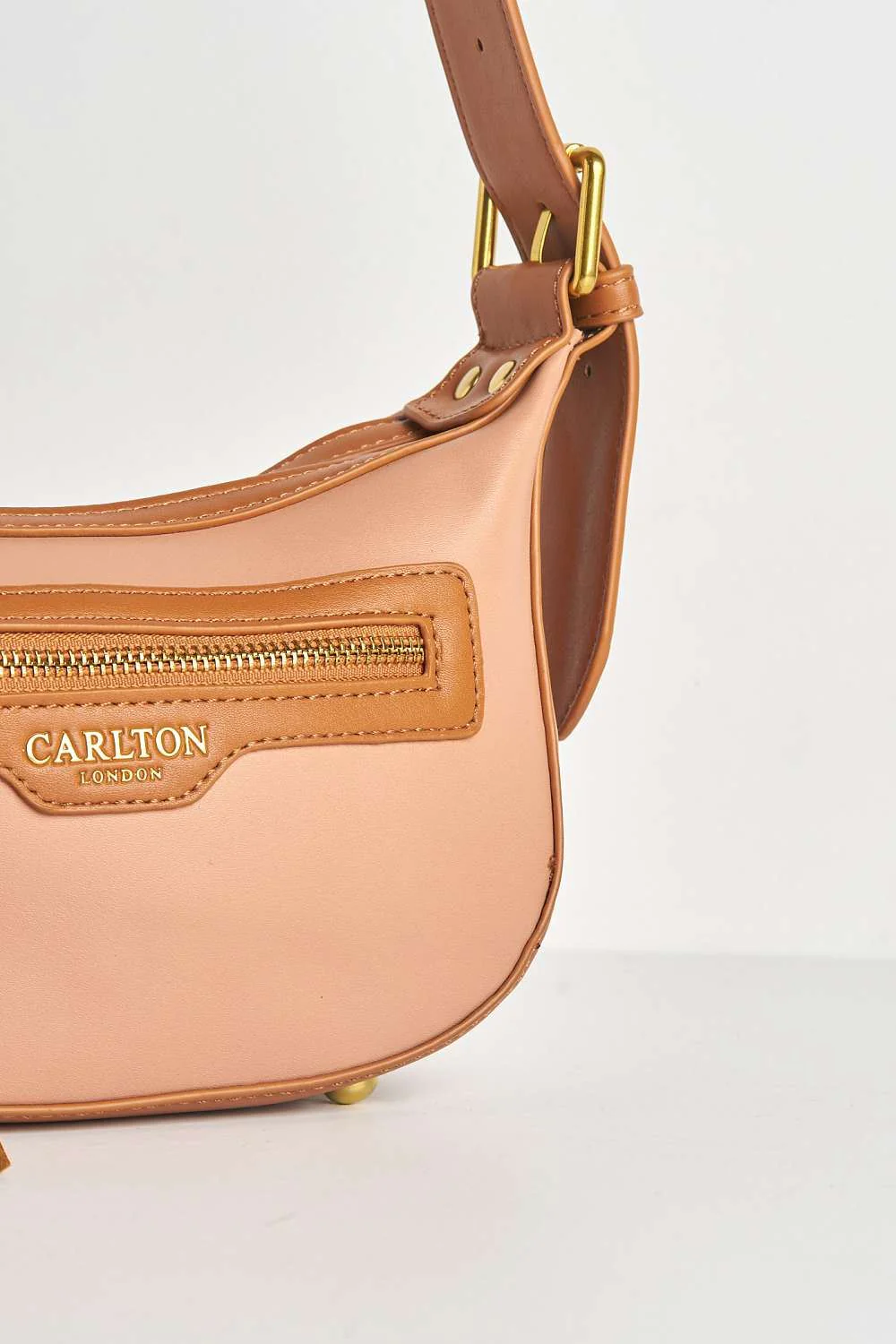 Cinna Horsebit Detail Cross Body Bag in Blush - Image 3