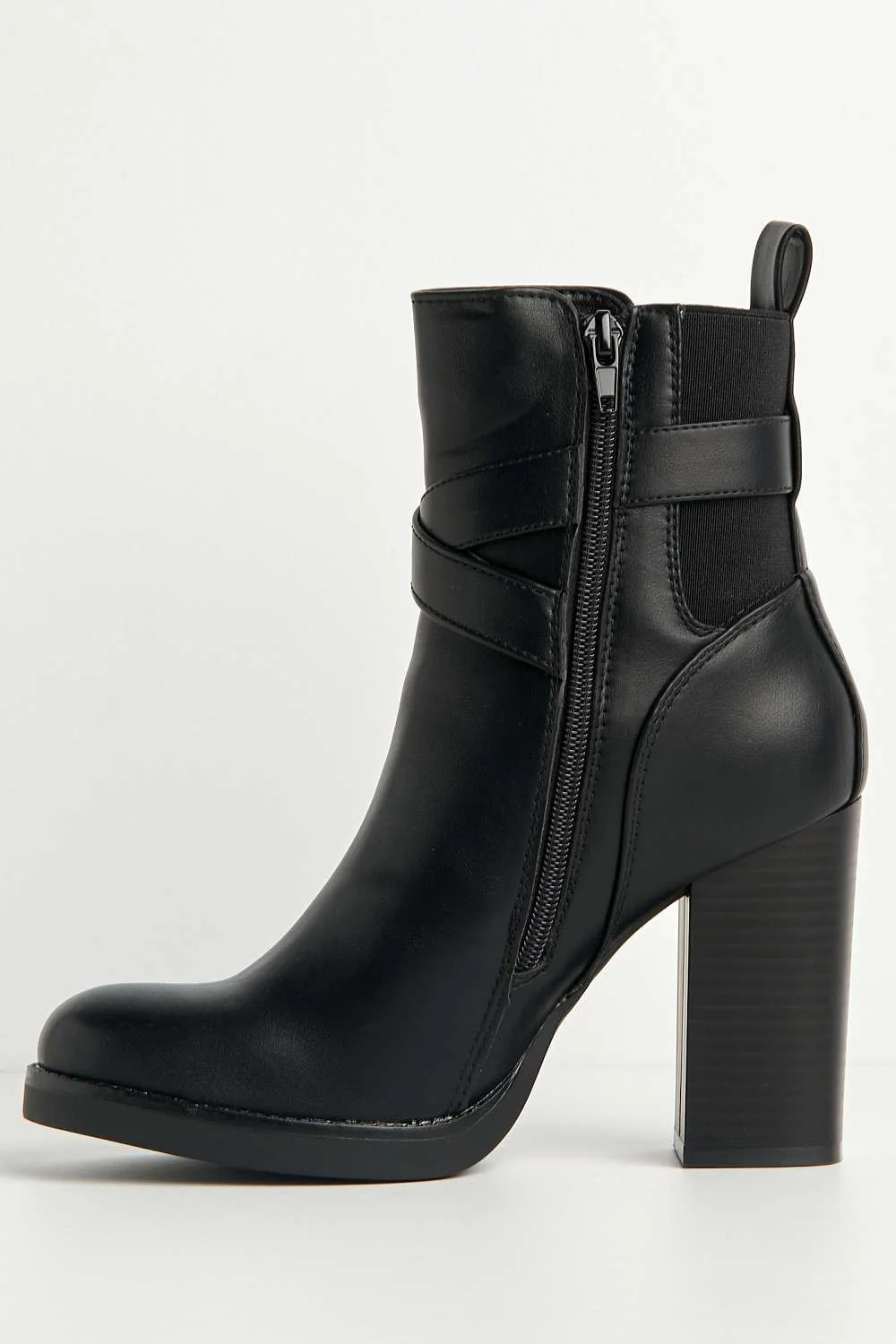 Dagny Buckle Detail Block Heel Boots in Black Matt - Image 6