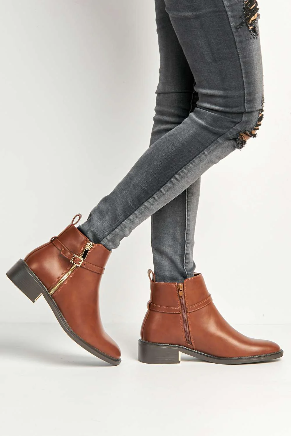 Dalla Buckle Detail Zip Ankle Chelsea Boots in Tan Matt - Image 3