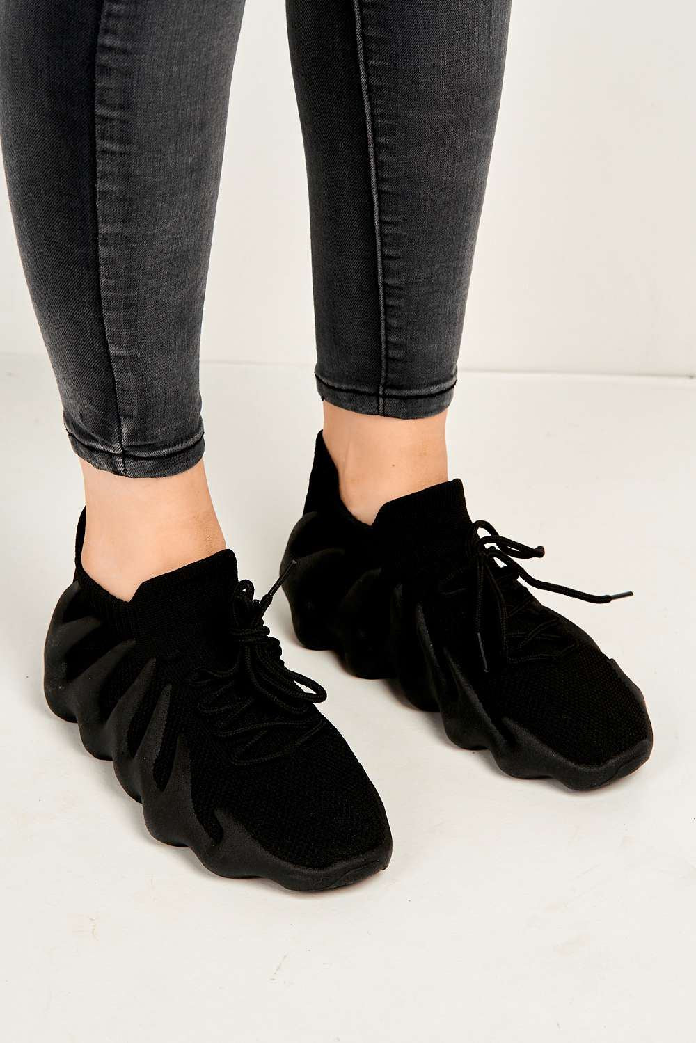 Desirae Structured Sole Lace-up Trainers in Black - Image 3