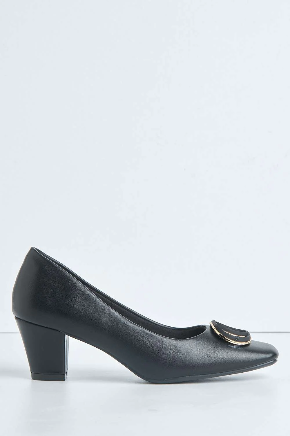 Eddy Brooch Detail Block Heel Court Shoes in Black - Image 5
