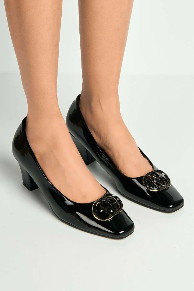 Eddy Brooch Detail Block Heel Court Shoes in Black Patent