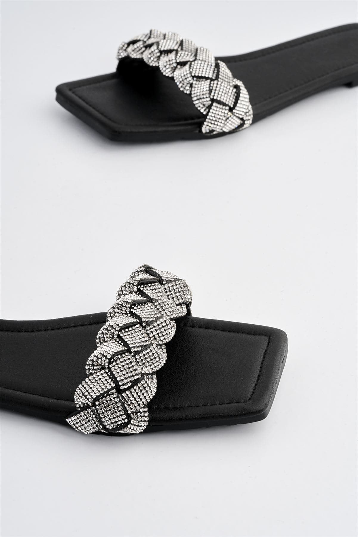 Eleah Diamante Flat in Black - Image 4