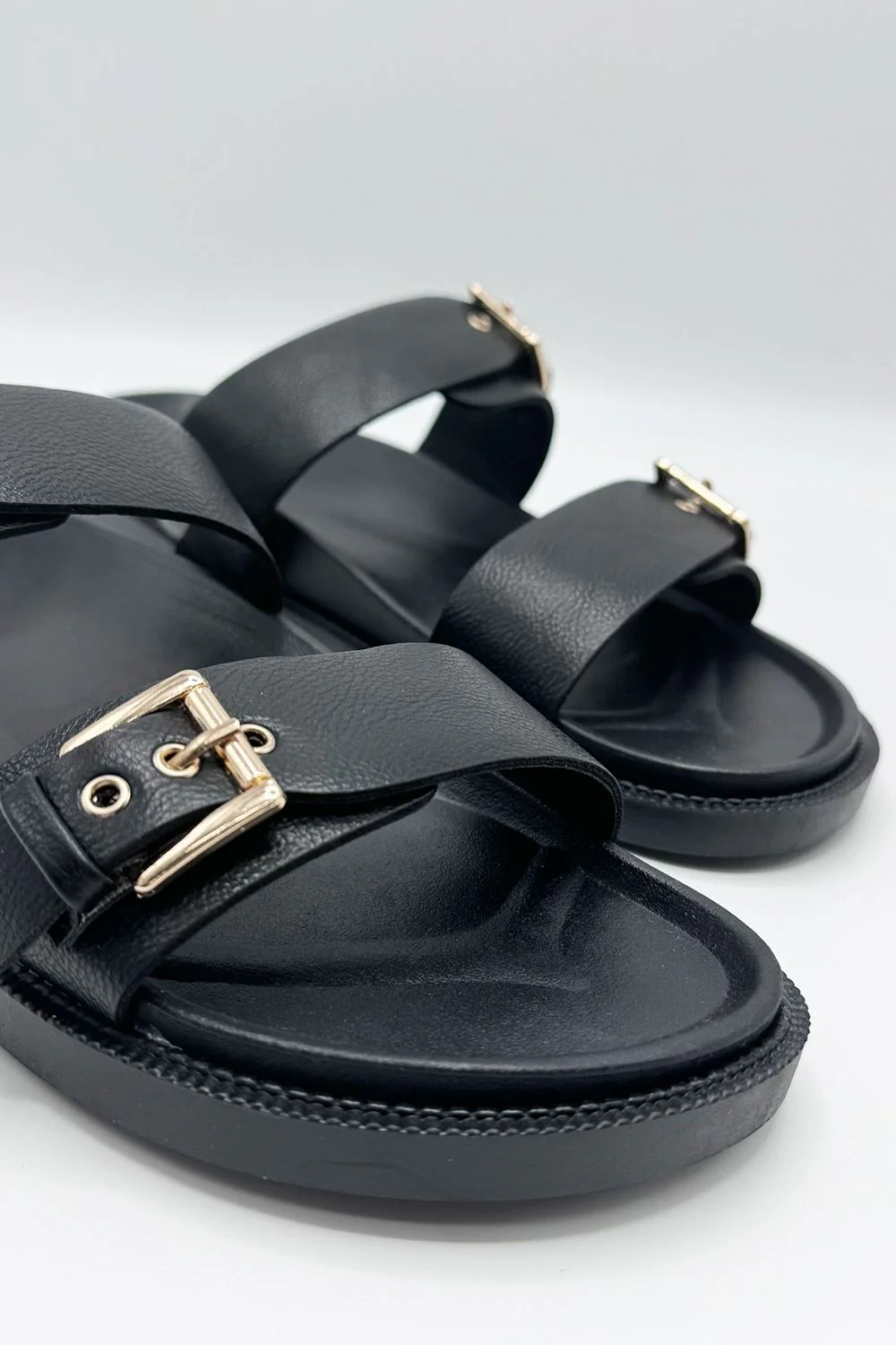 Elise 2 Band Gold Buckle Flat Slider in Black - Image 3