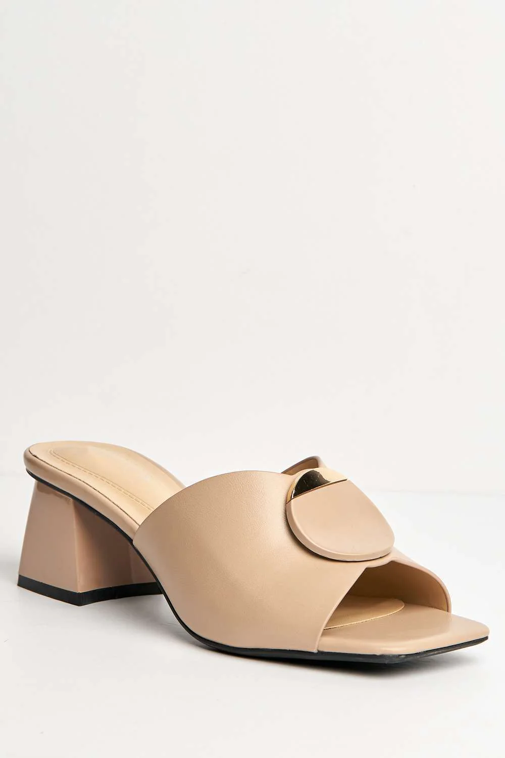 Elizabeth Gold Trim Circle Band Mule in Nude - Image 4