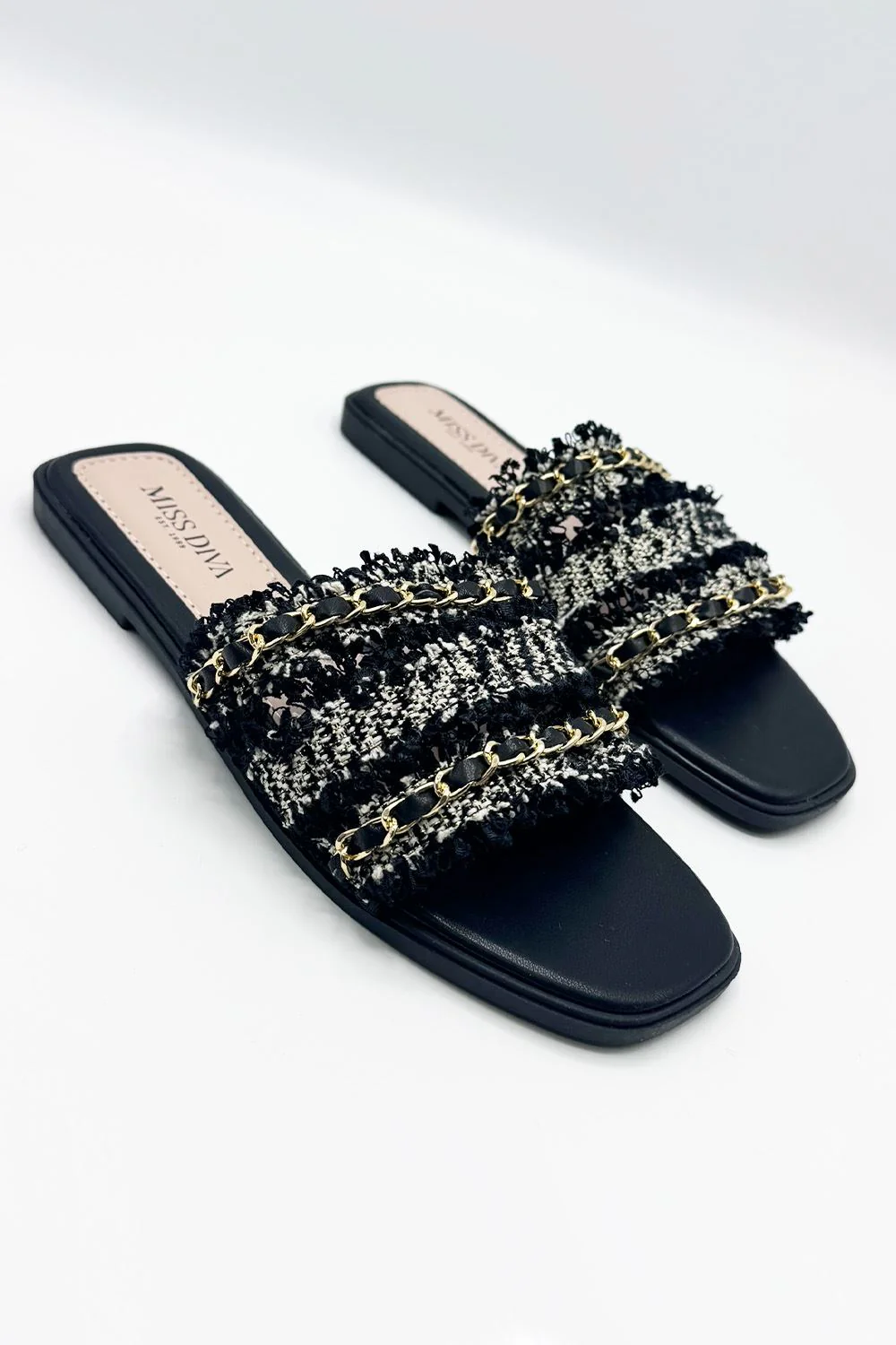Eloise Tassel Chain Strap Sliders in Black - Image 4