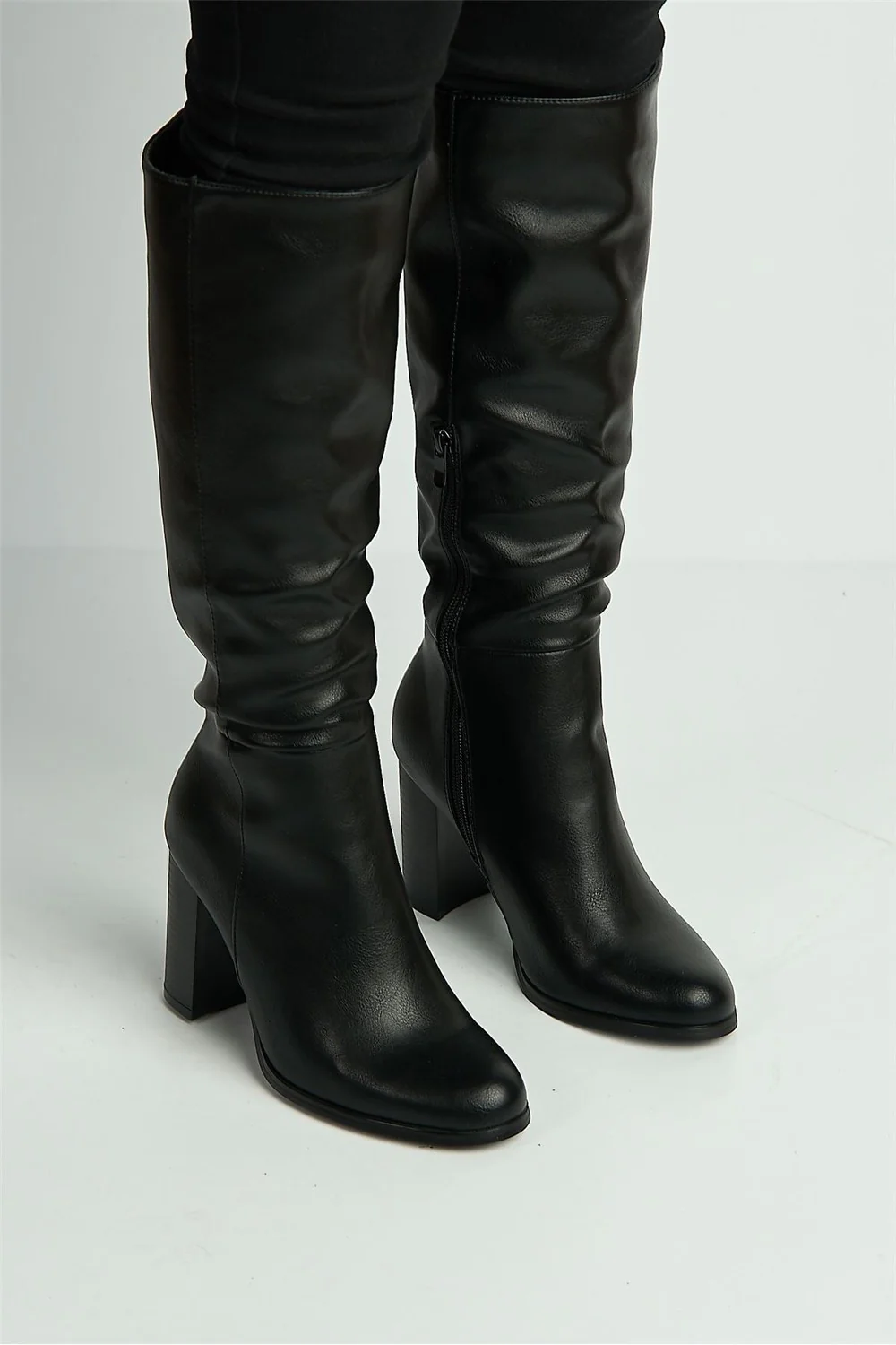 Everly Round Toe Knee High Block Heel Boots in Black Matt - Image 2