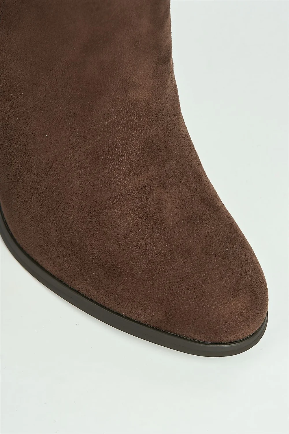 Everly Round Toe Knee High Block Heel Boots in Chocolate - Image 6