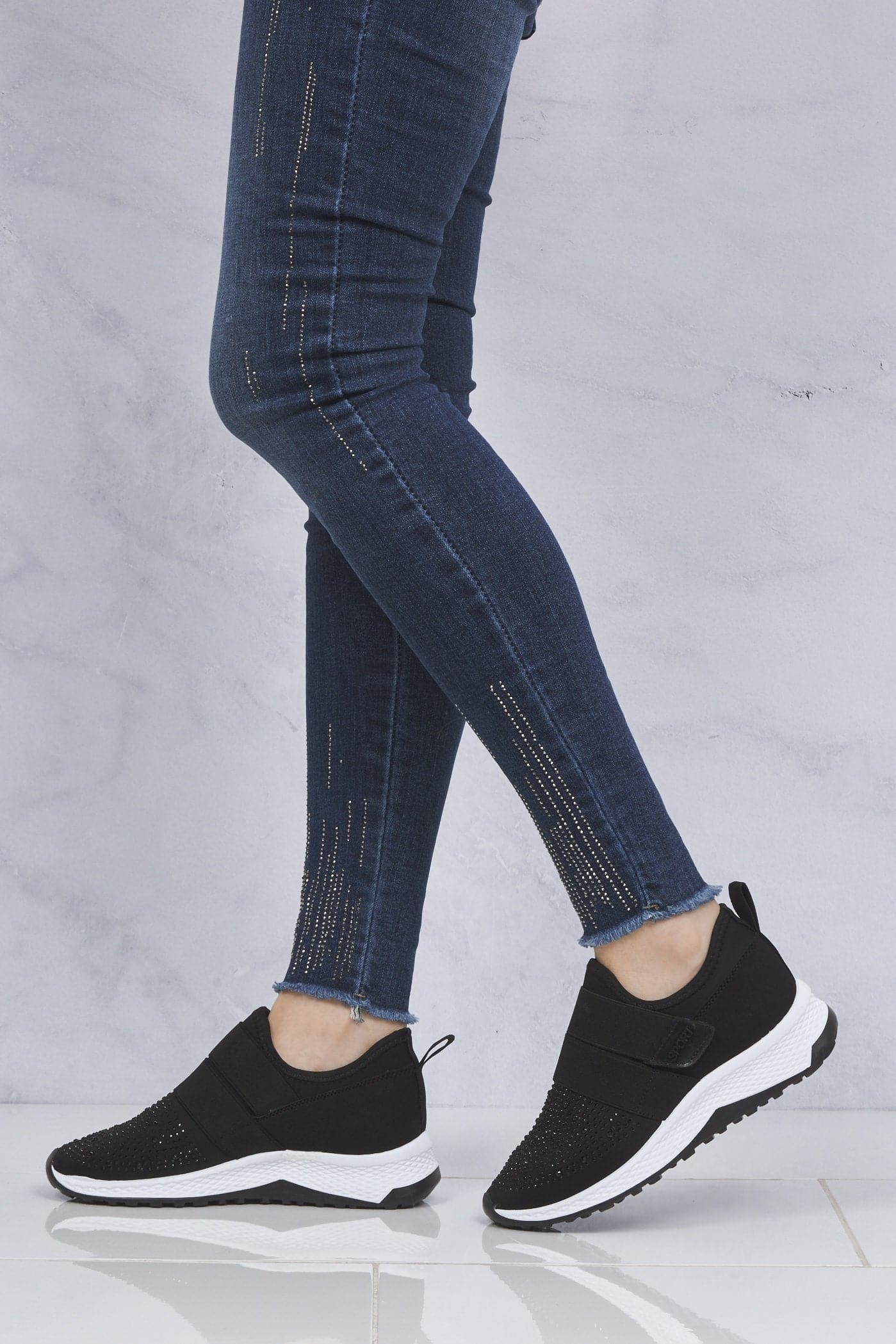 Excitable Velcro Strap & Diamante Trainer in Black - Image 3