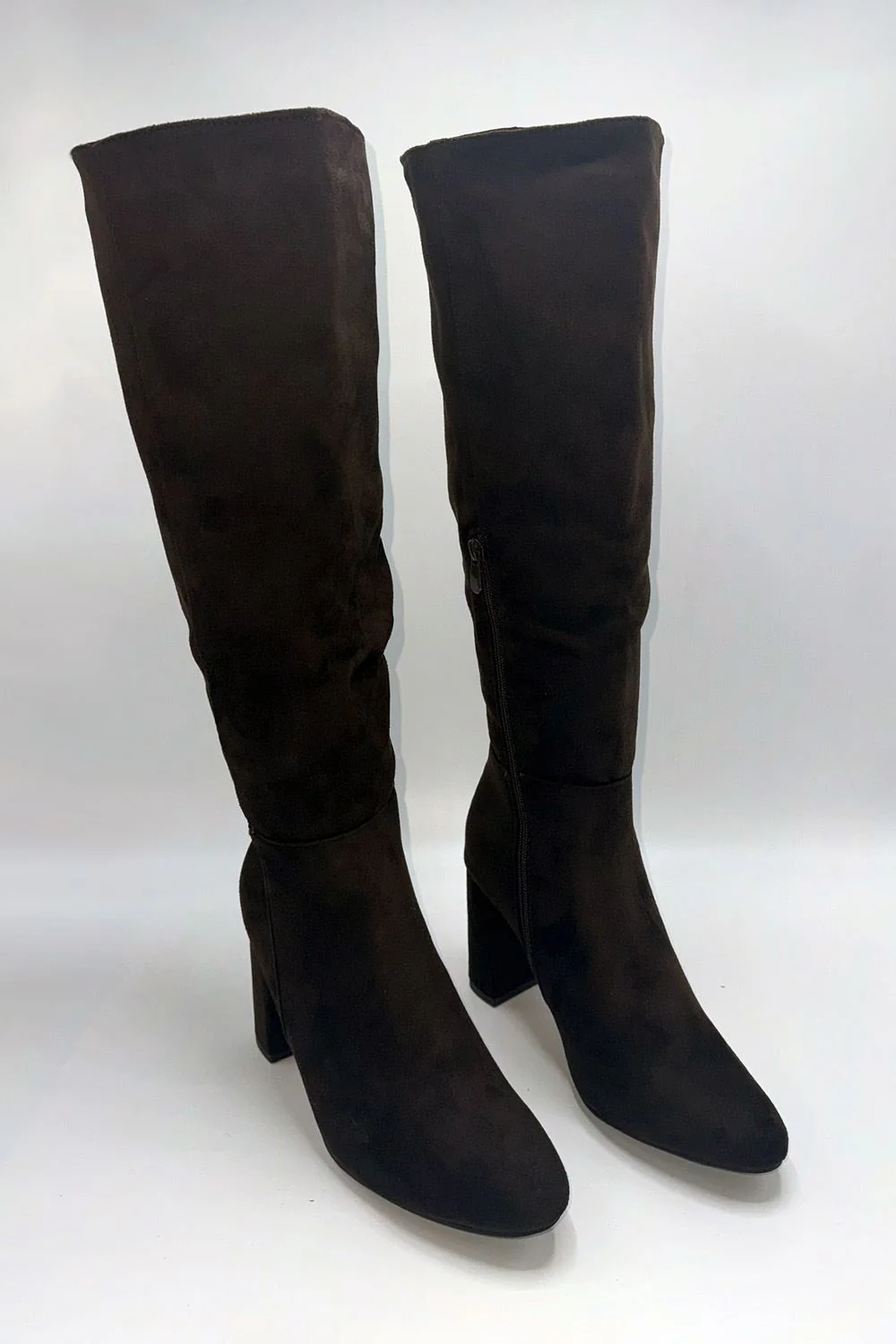 Geena Knee High Block Heel Wide Fit Boots in Chocolate - Image 3