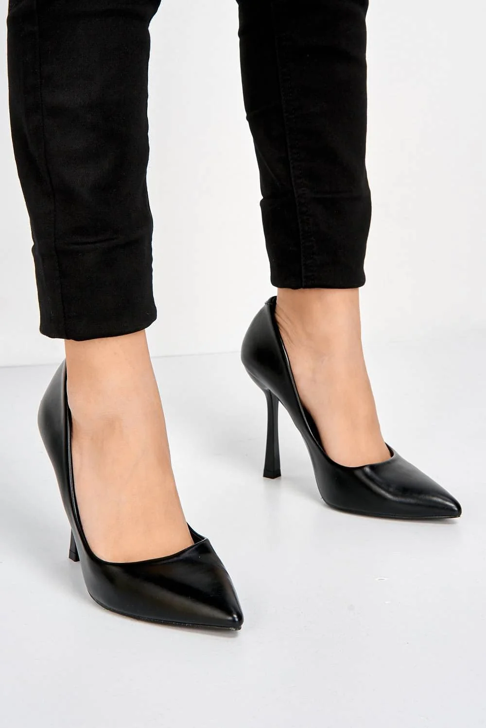 Gina Spool Heel Court Shoes in Black Matt - Image 2
