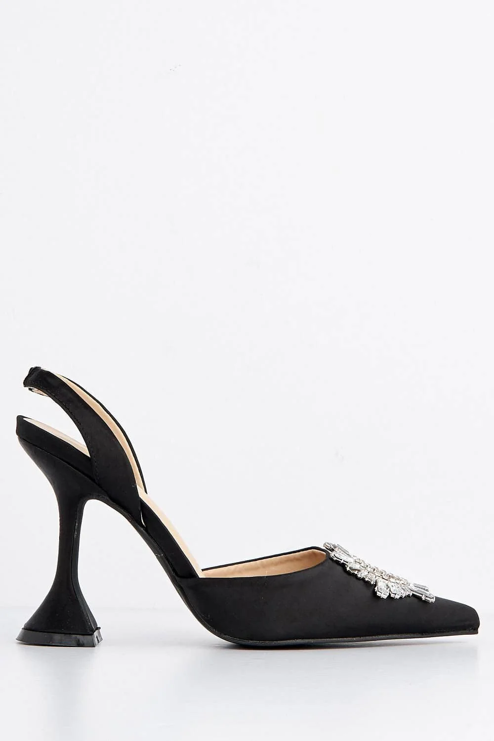 Girona Diamante Brooch Pointed Toe Spool Heel Court Shoe in Black - Image 4