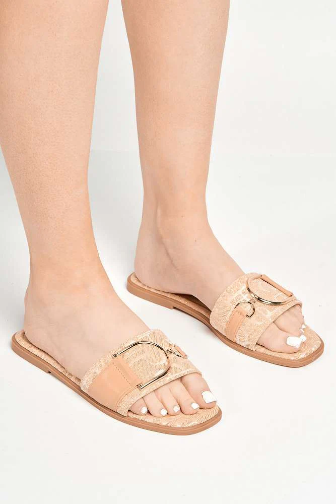 Harpey D-Link Flat Sliders in Beige - Image 2
