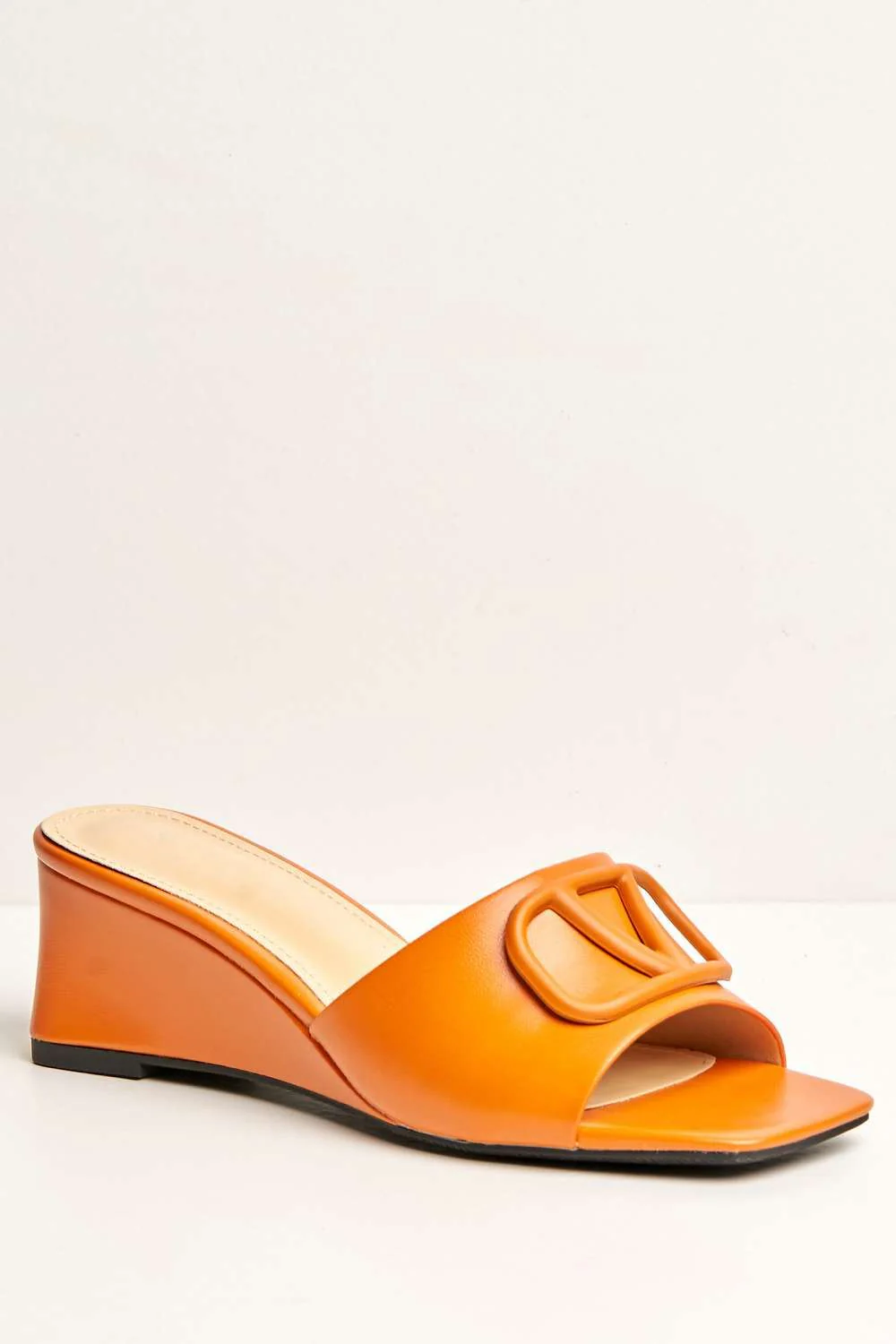 Heidi V Brooch Detail Wedge Mules in Orange - Image 4