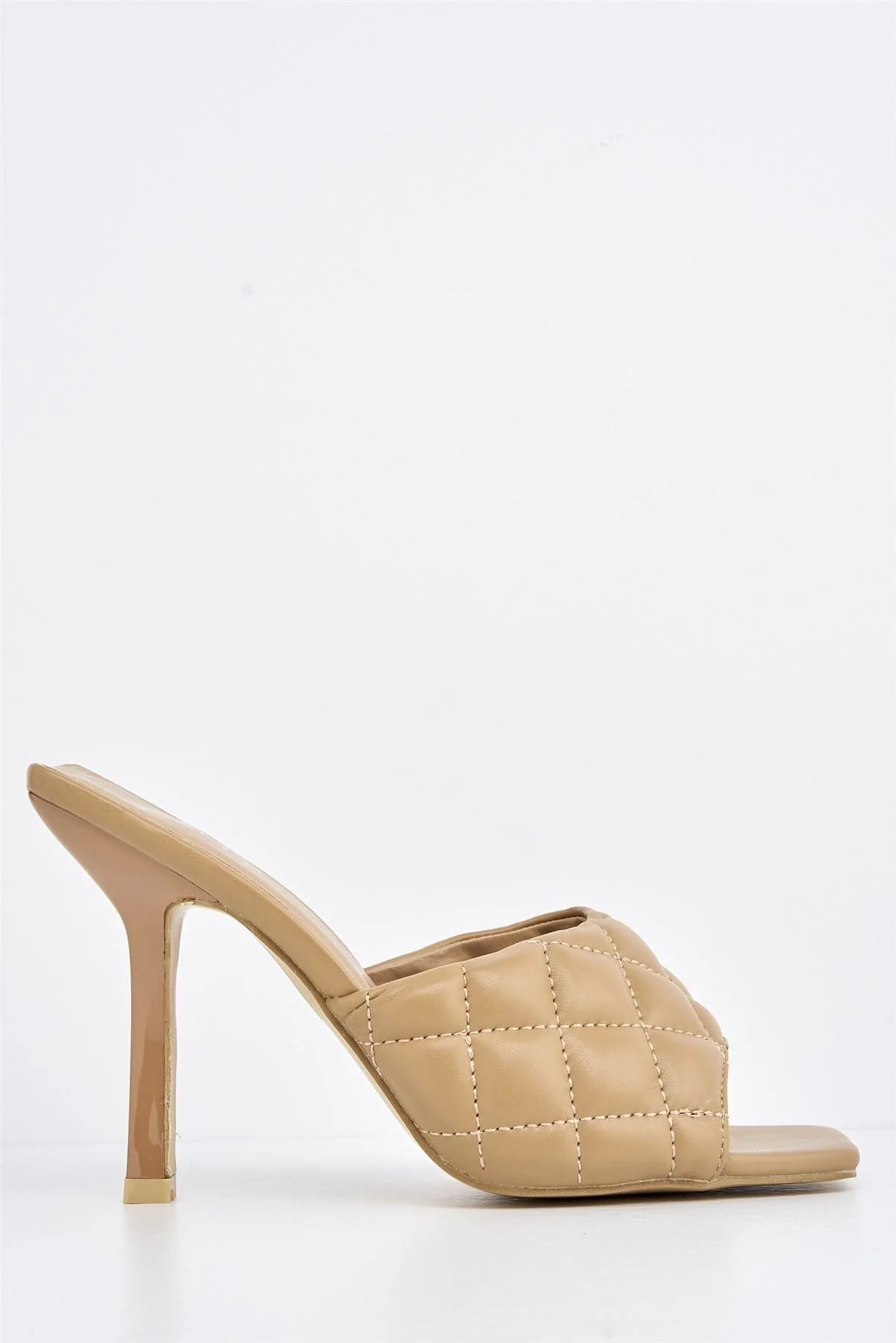 Panama Quilted Front Band Mules in Mocha - Image 5
