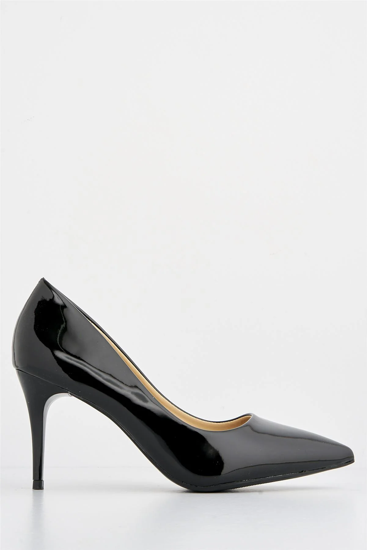 Ingrid Pointed Toe Court Heels in Black Patent