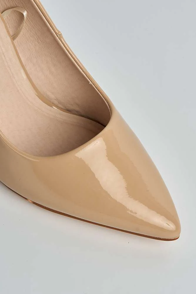 Ingrid Pointed Toe Court Heels in Nude Patent - Image 5