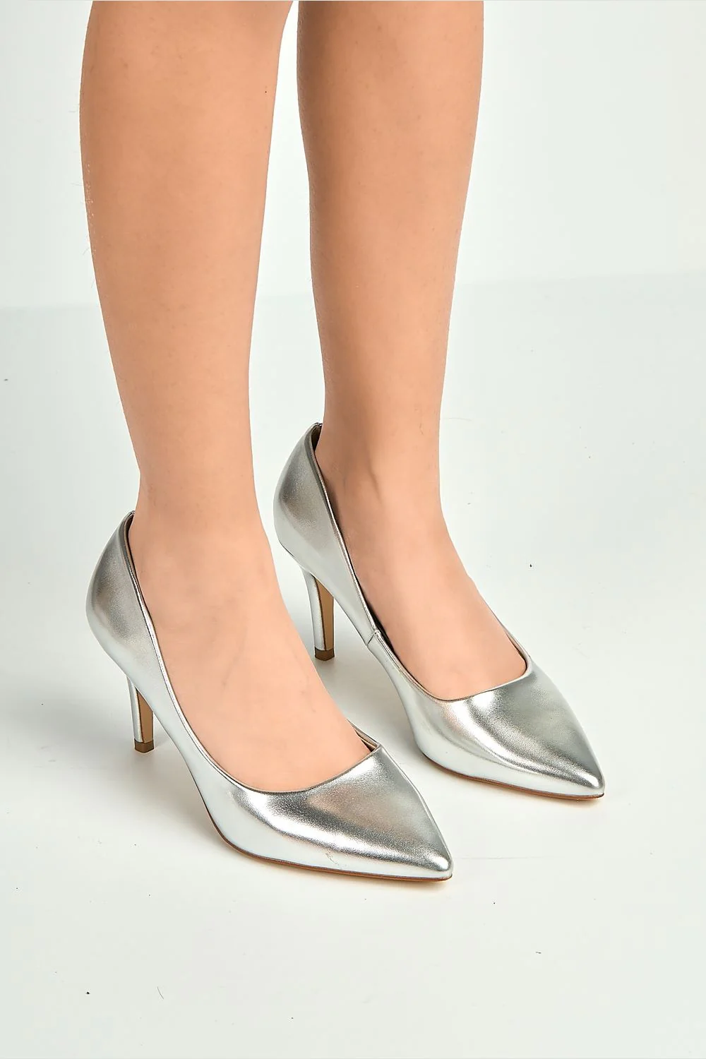 Ingrid Pointed Toe Court Heels in Silver