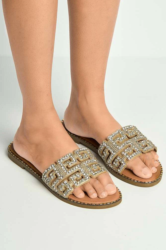 Izela Diamante Cut Out Band Flat Sliders in Gold