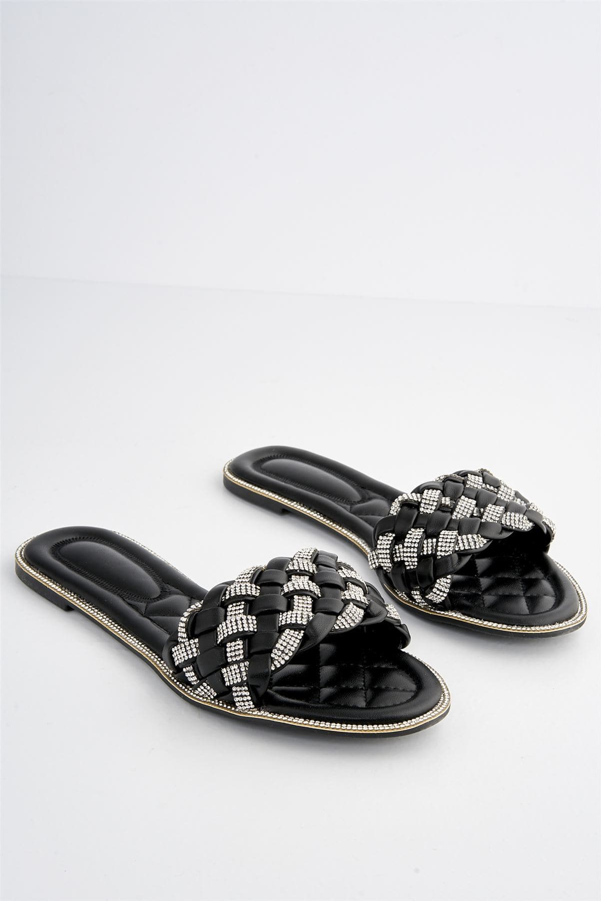 Hillary Diamante Plaited Band Slider in Black - Image 4
