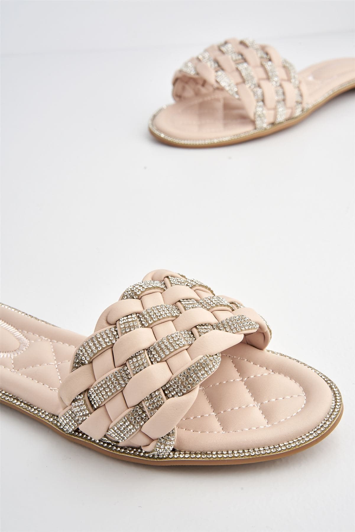 Hillary Diamante Plaited Band Slider in Nude - Image 6
