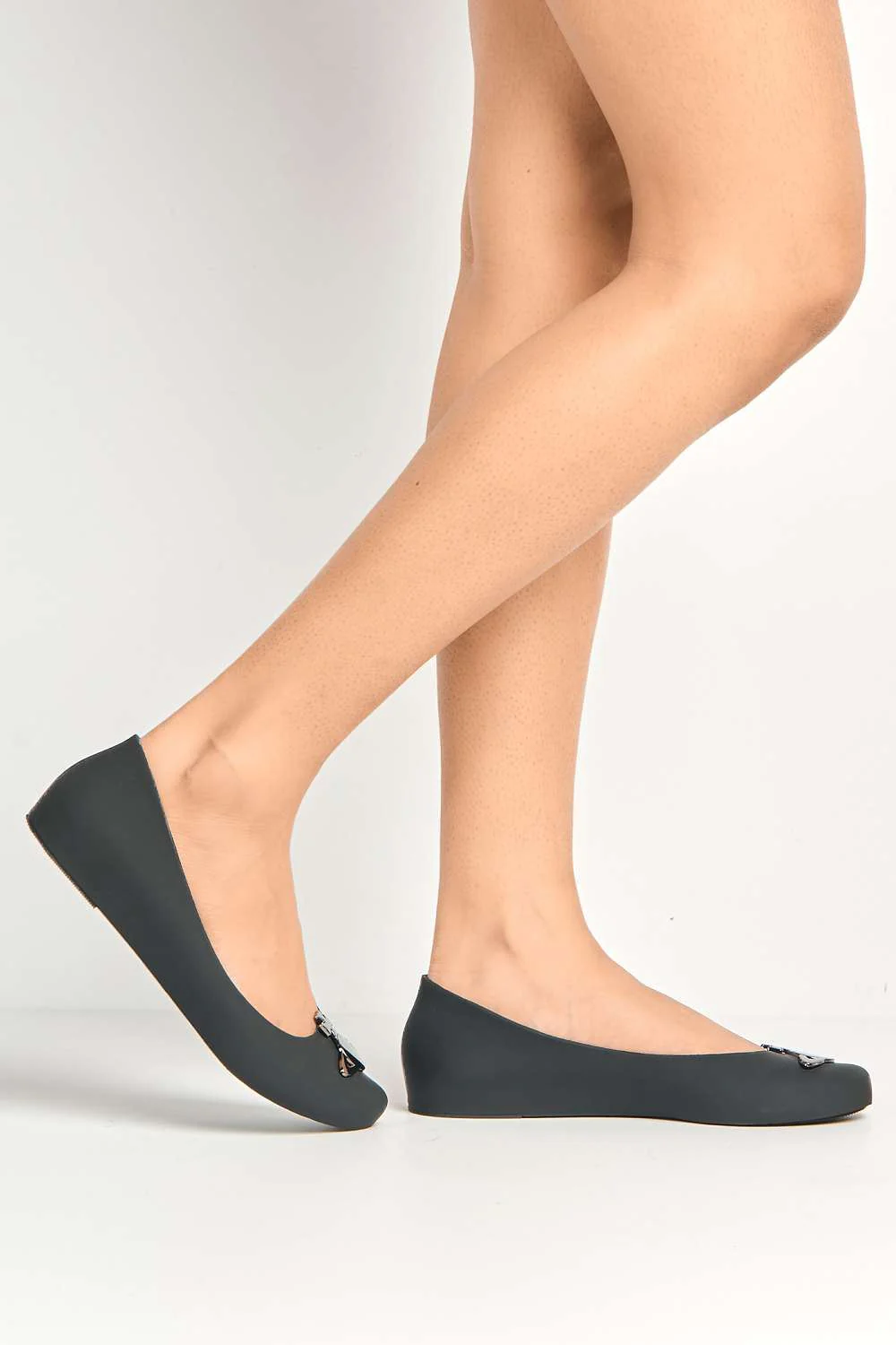 Kasen Brooch Detail Flat Loafers in Black Matt - Image 3