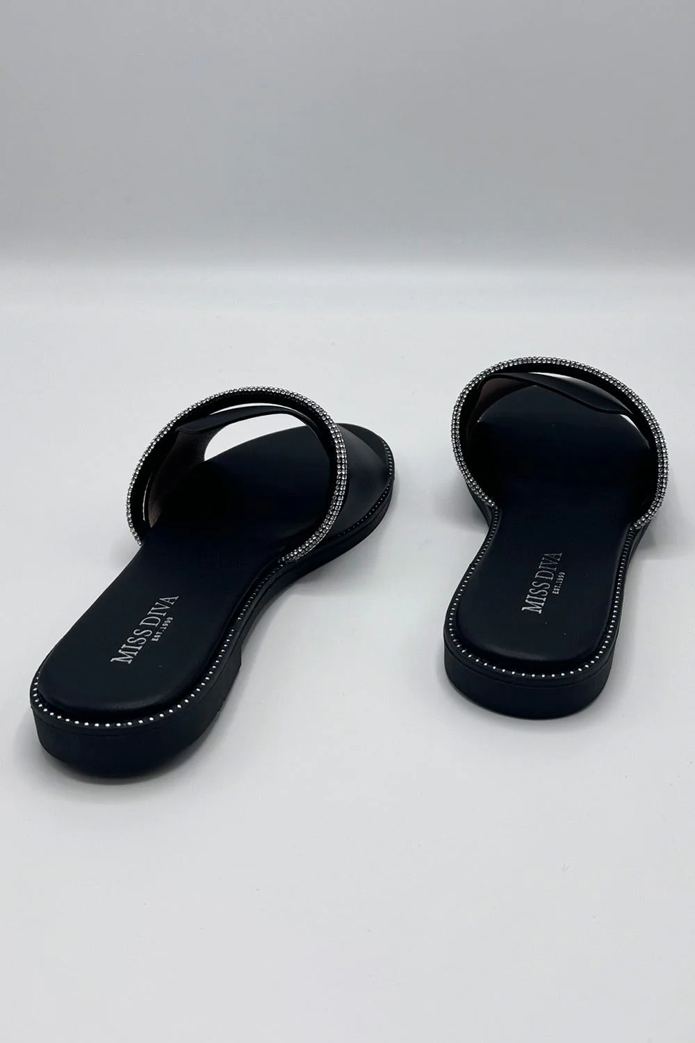 Kasya Diamante Band Stud Detailed Flat Sliders in Black - Image 5