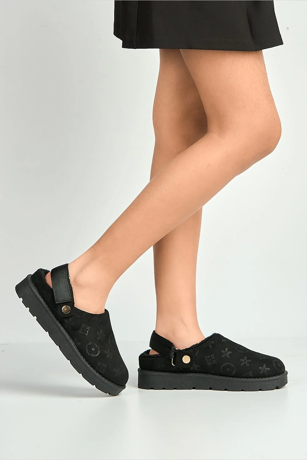 Khalessi Velcro Backstrap Imprinted Slippers in Black - Image 3
