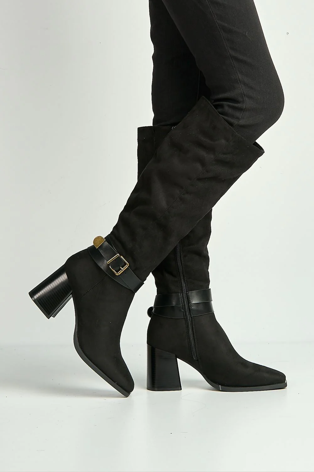 Leilani Gold Buckle Detail Knee High Block Heel Boots in Black - Image 3