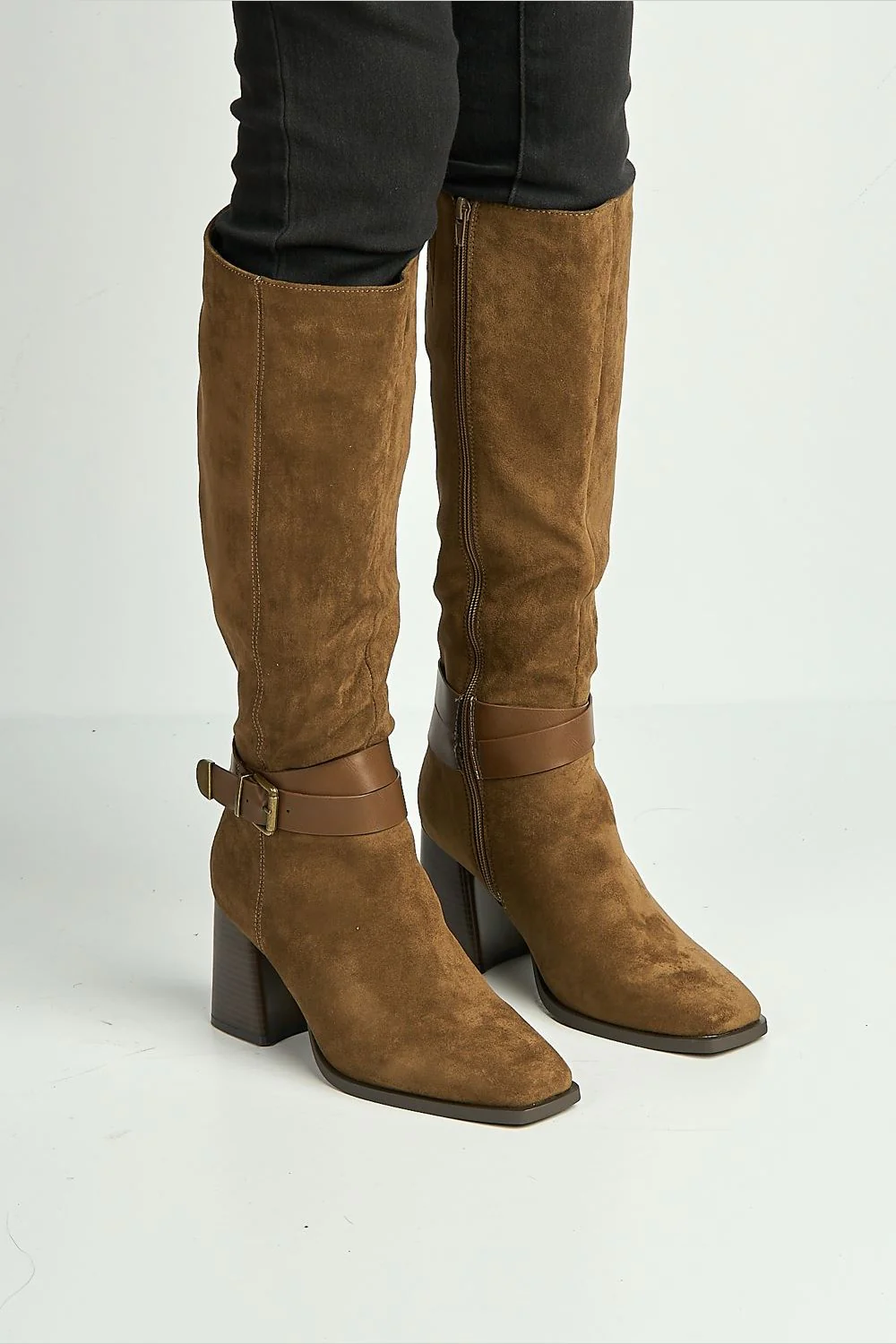 Leilani Gold Buckle Detail Knee High Block Heel Boots in Camel - Image 2