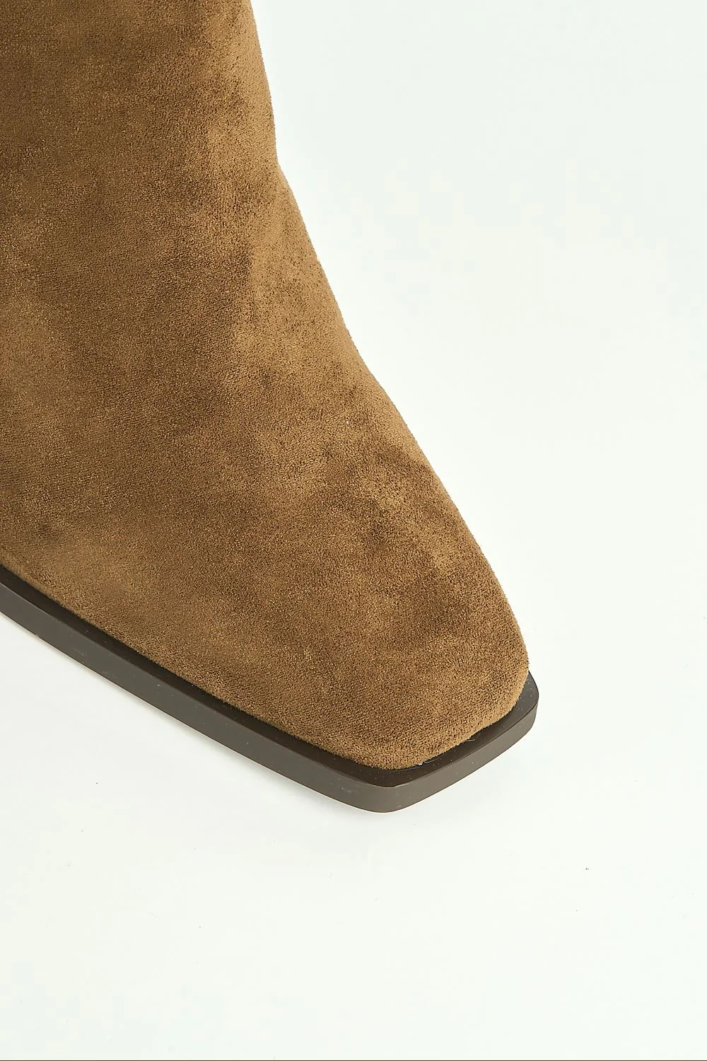 Leilani Gold Buckle Detail Knee High Block Heel Boots in Camel - Image 6