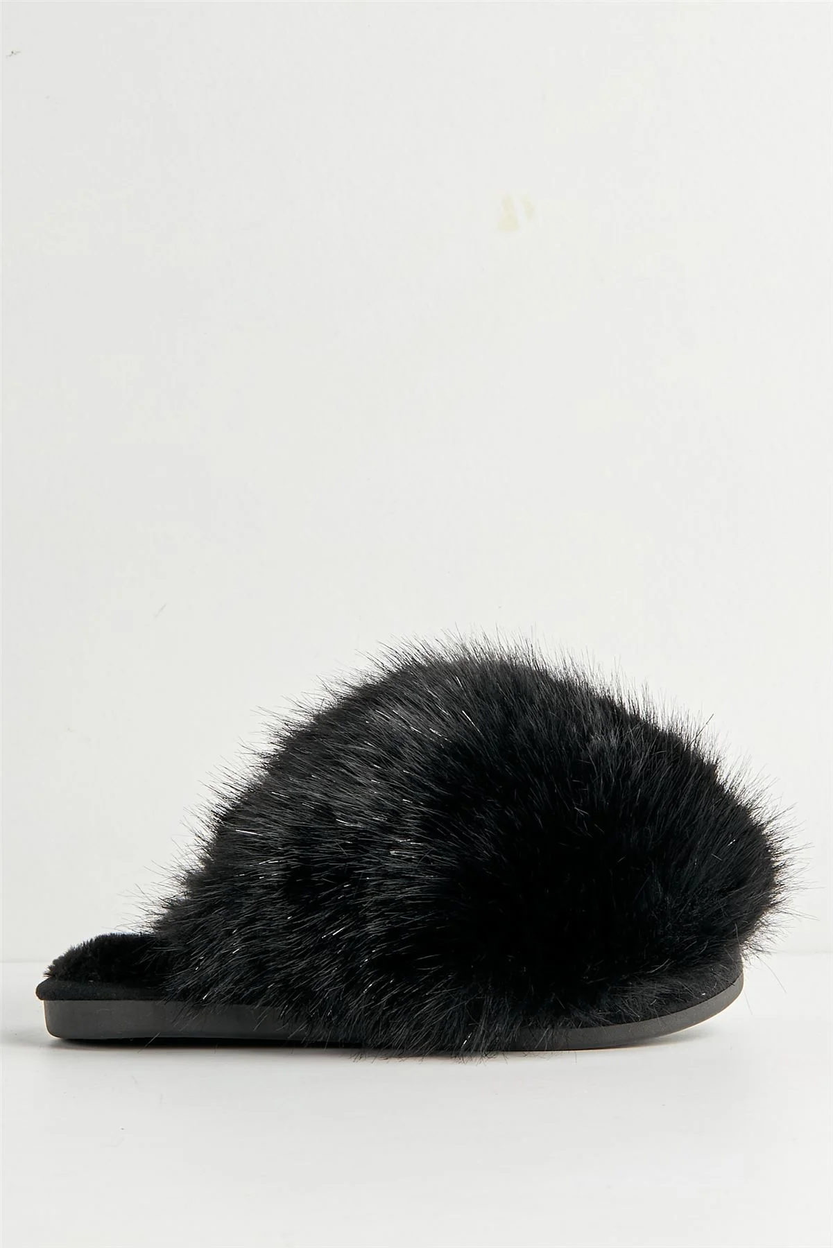 Lila Glitter Fluffy Slipper in Black - Image 4