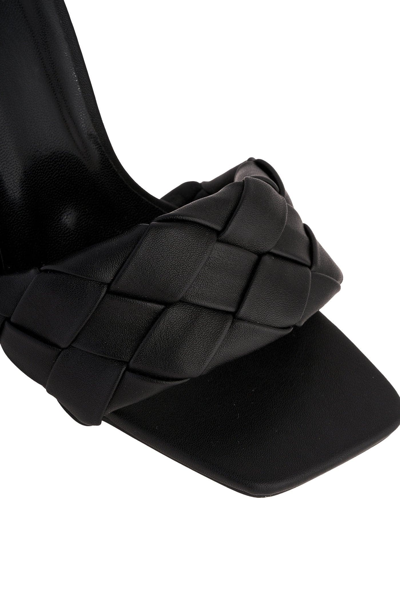 Lopez Plait Detail Band Mid Heel Mule in Black - Image 6