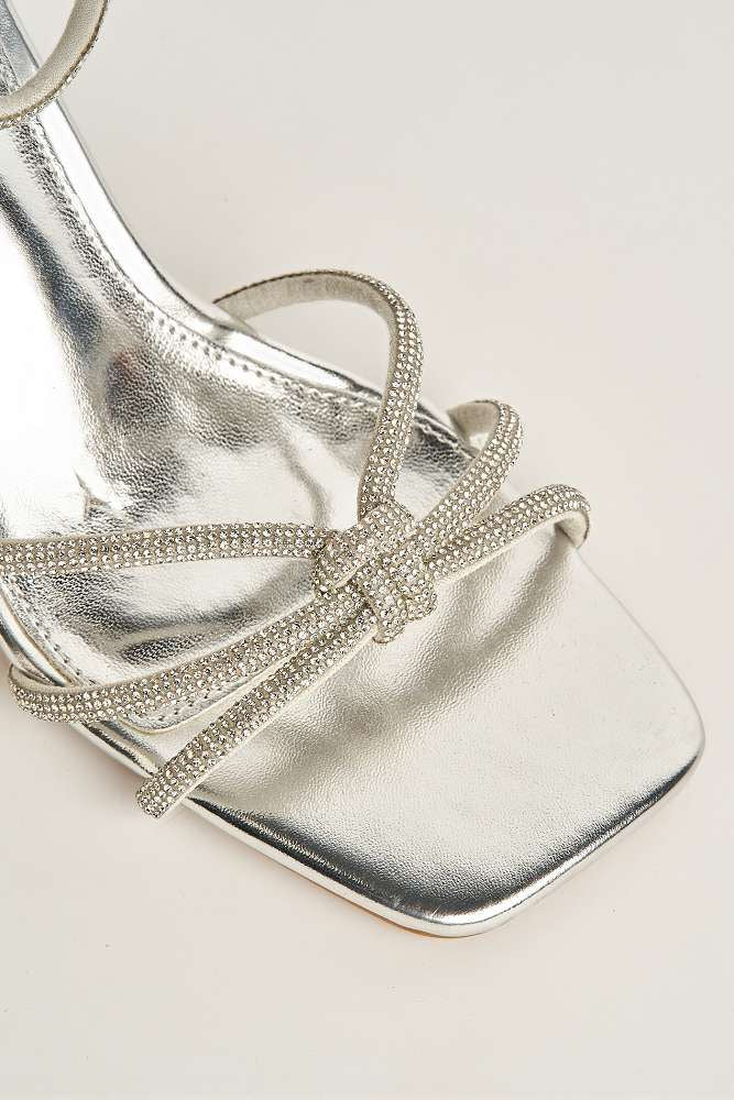 Mara Diamante 3 Strap Knotted Sandals in Silver - Image 5