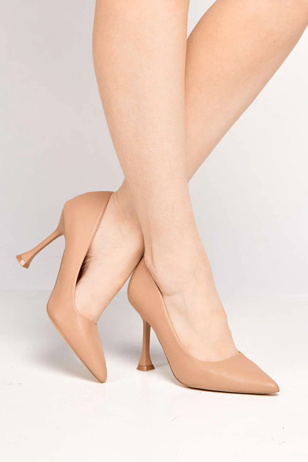 Martea Spool Heel Pointed Toe Court Shoes in Nude PU - Image 2
