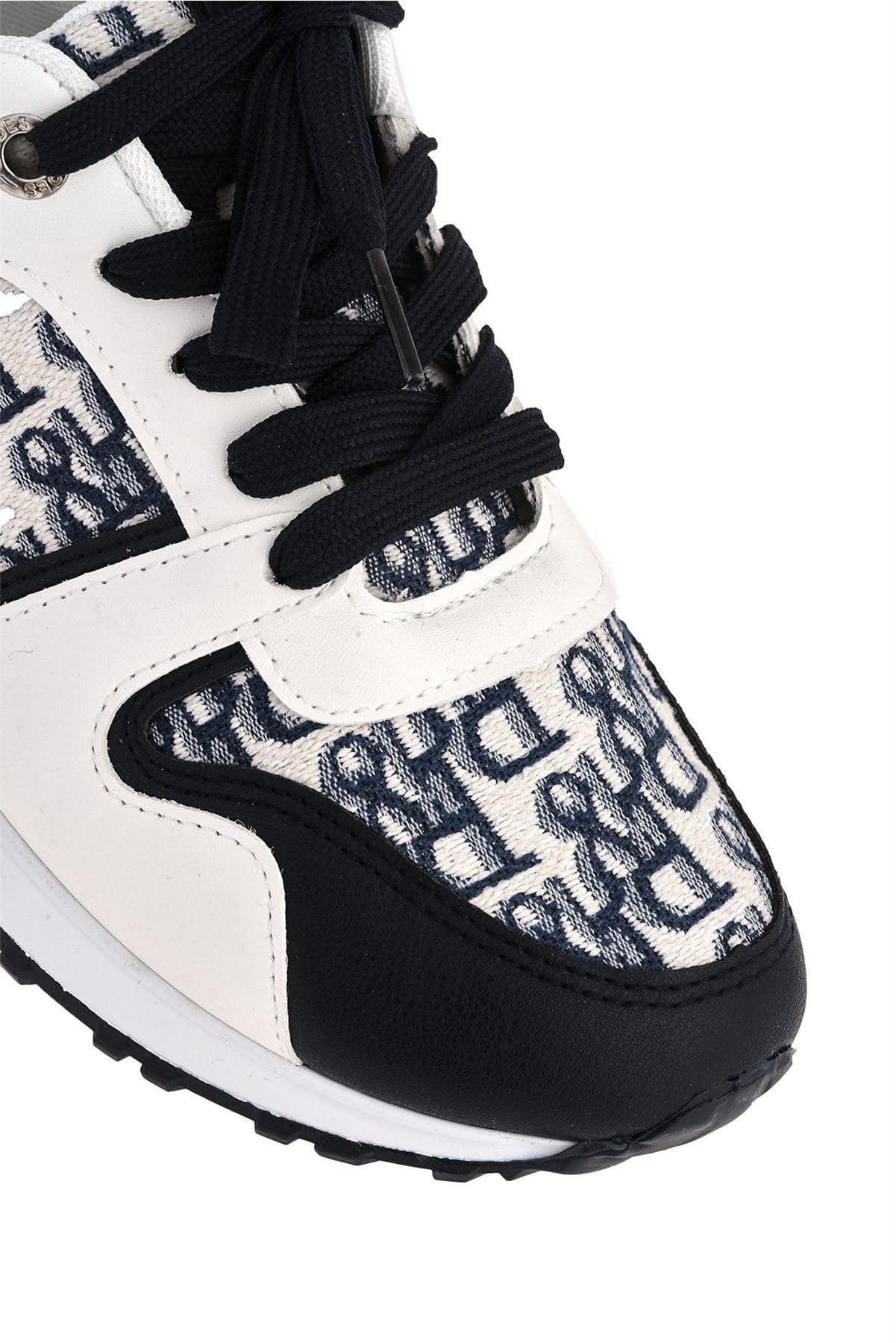 Mi Amor D-Logo Lace Up Trainer in Navy - Image 6