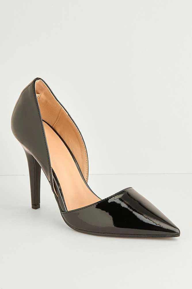 Milaya Cut-out Side Pointed Toe Court Shoes in Black - Image 4
