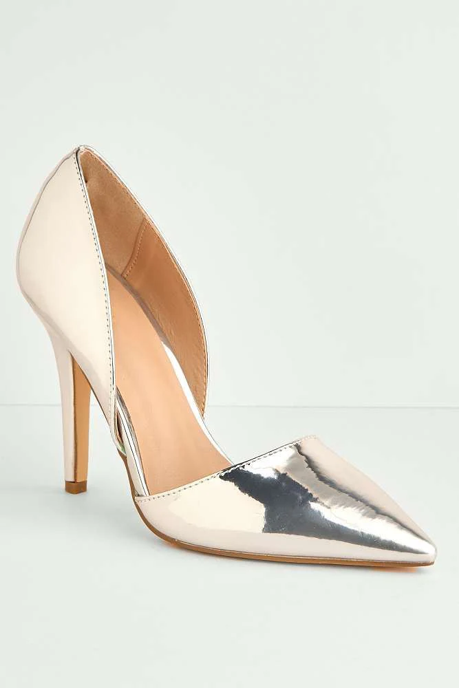 Milaya Cut-out Side Pointed Toe Court Shoes in Silver Metallic - Image 4