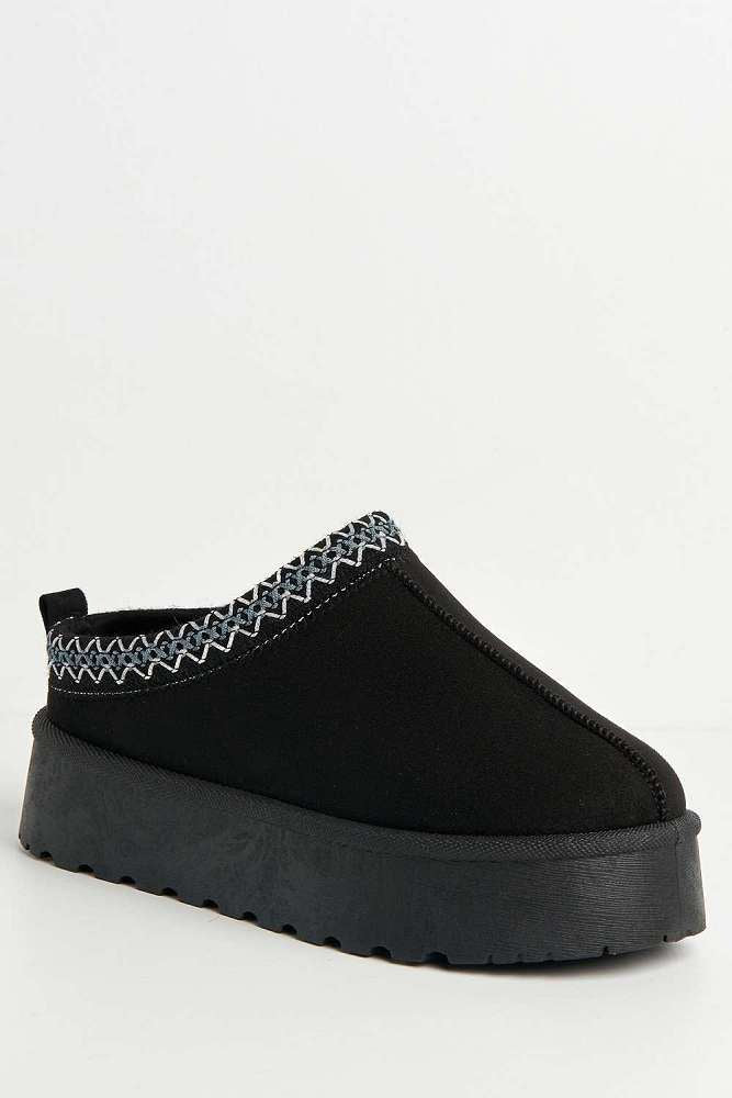 Milo Kids Flatform Fluffy Slippers in Black - Image 4