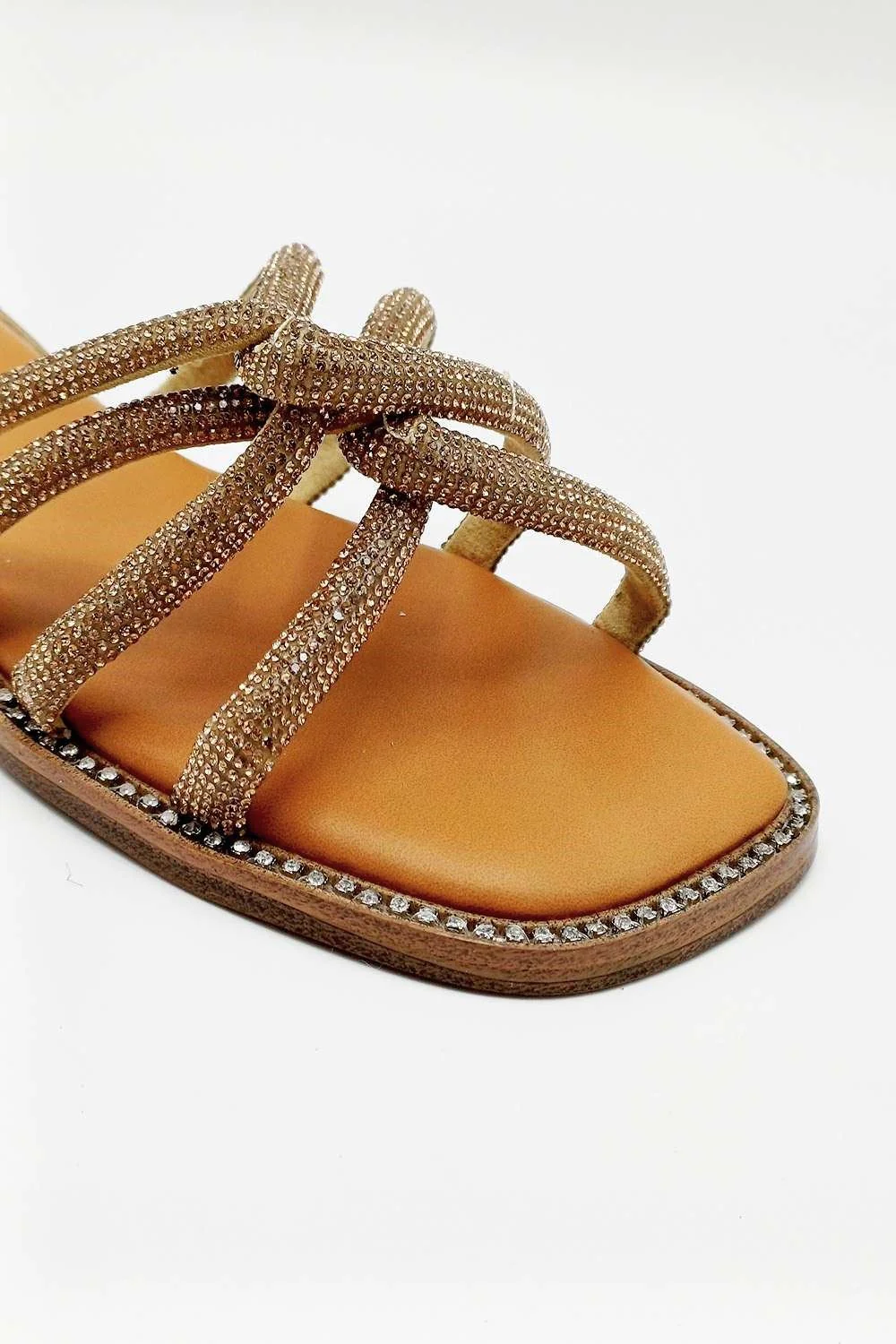 Minerva Diamante Plaited 3 Strap Sliders in Gold - Image 6